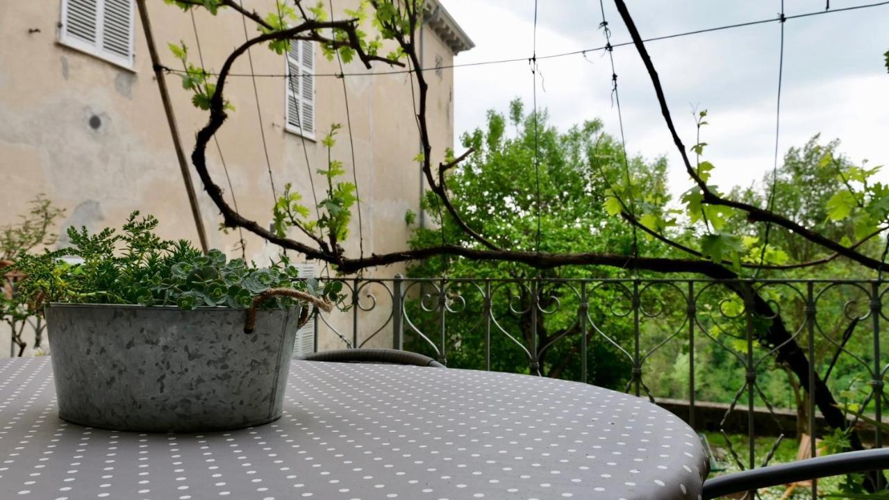 La Casa Di Giulia: Una Pausa In Collina Fubine ภายนอก รูปภาพ
