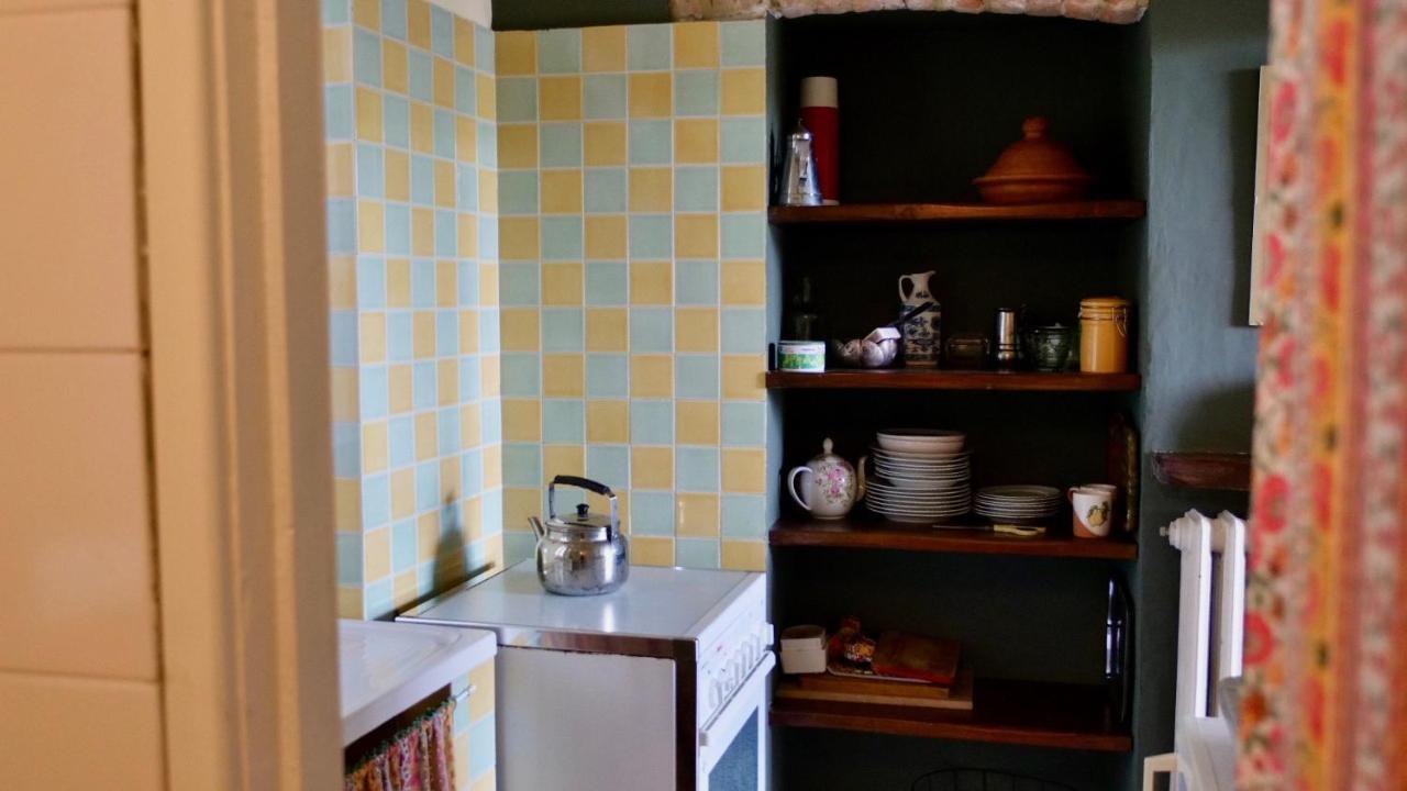 La Casa Di Giulia: Una Pausa In Collina Fubine ภายนอก รูปภาพ